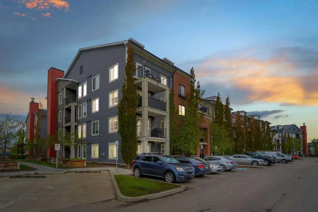 755 Copperpond Boulevard SE, #3305