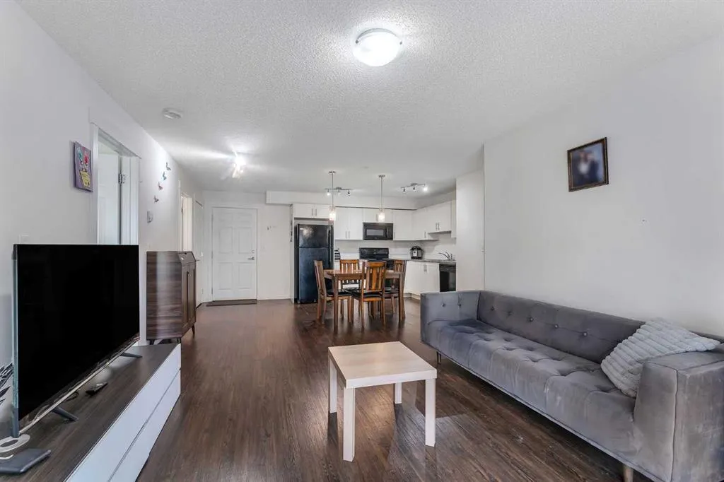 755 Copperpond Boulevard SE, #3305