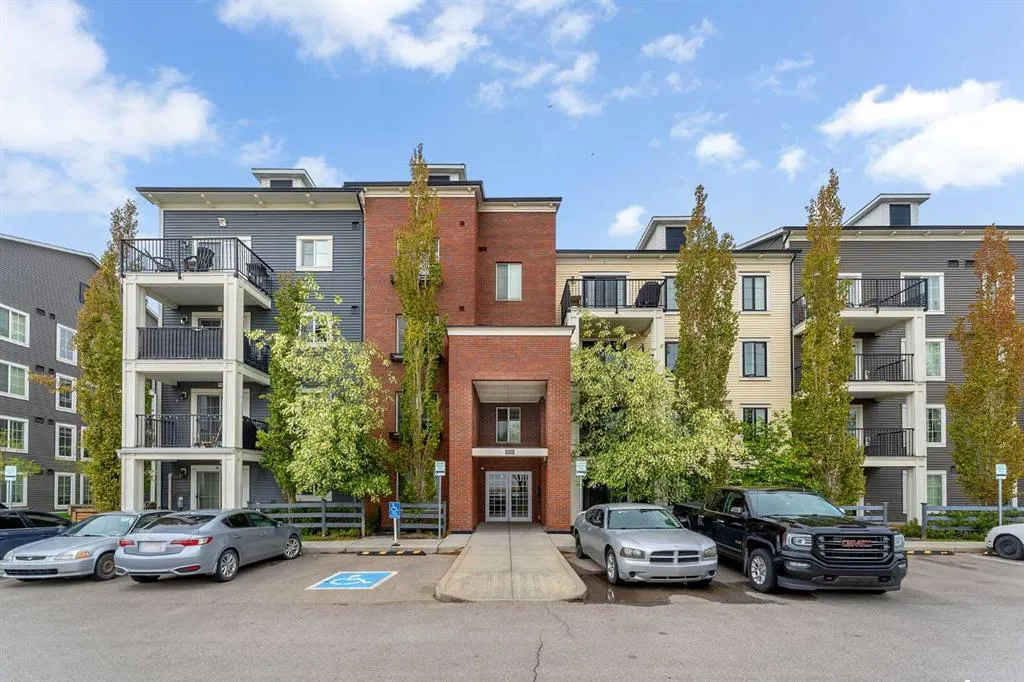 755 Copperpond Boulevard SE, #3305