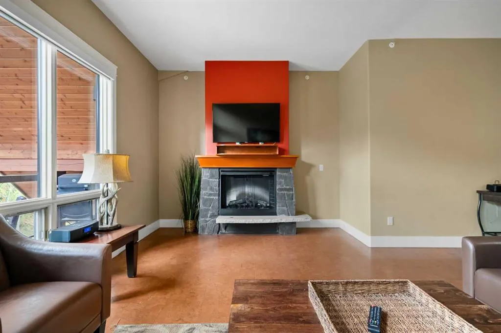 187 Kananaskis Way, #407
