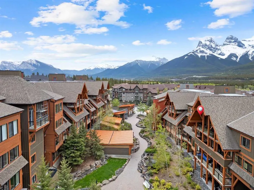 187 Kananaskis Way, #407
