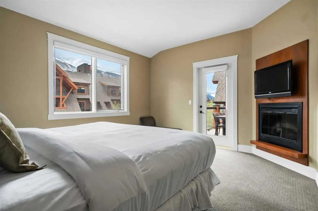 187 Kananaskis Way, #407