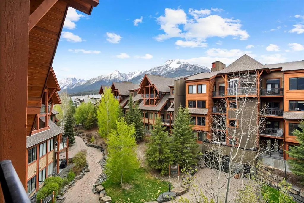 187 Kananaskis Way, #407