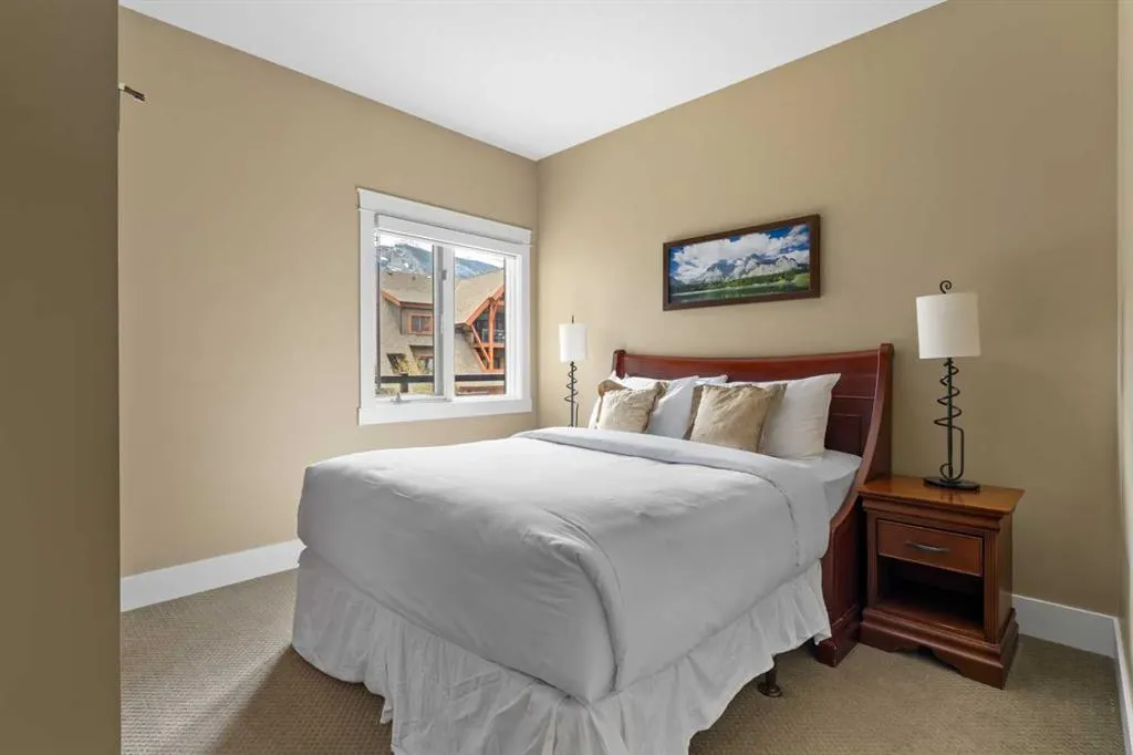 187 Kananaskis Way, #407