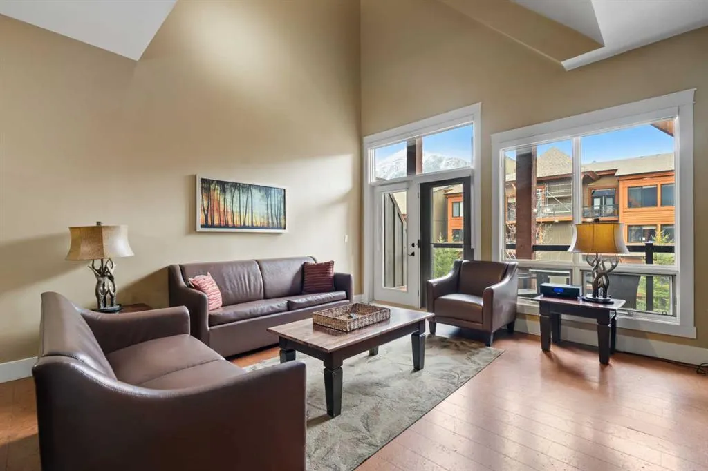 187 Kananaskis Way, #407