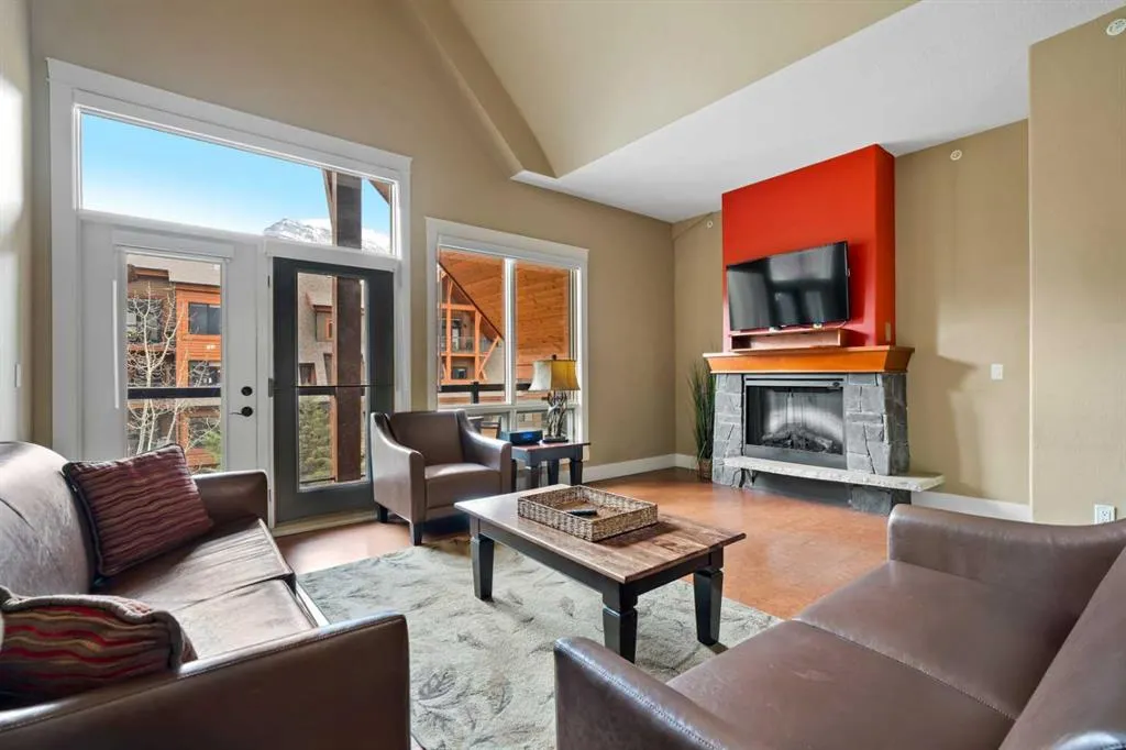 187 Kananaskis Way, #407