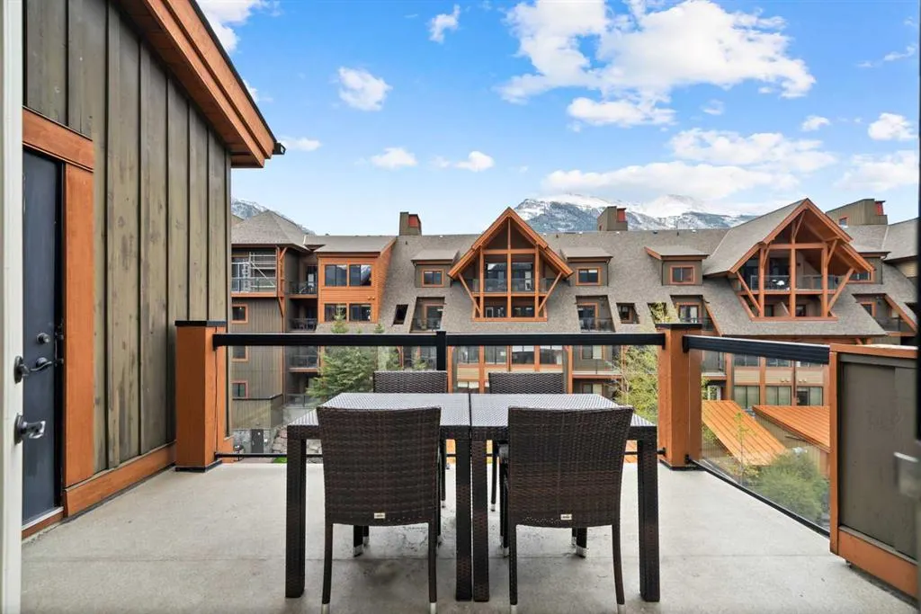 187 Kananaskis Way, #407