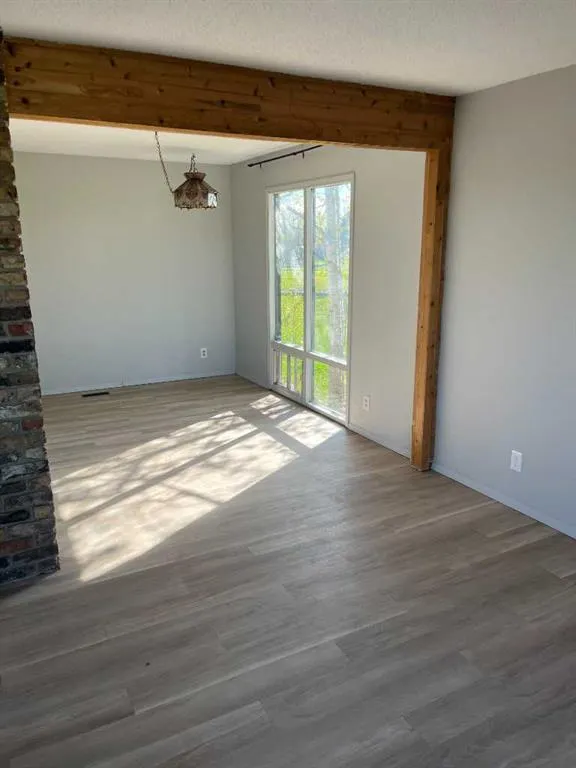 34186 Township Road 240