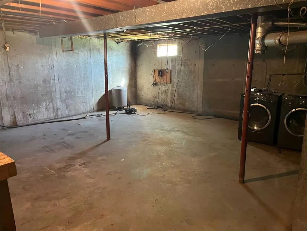 34186 Township Road 240