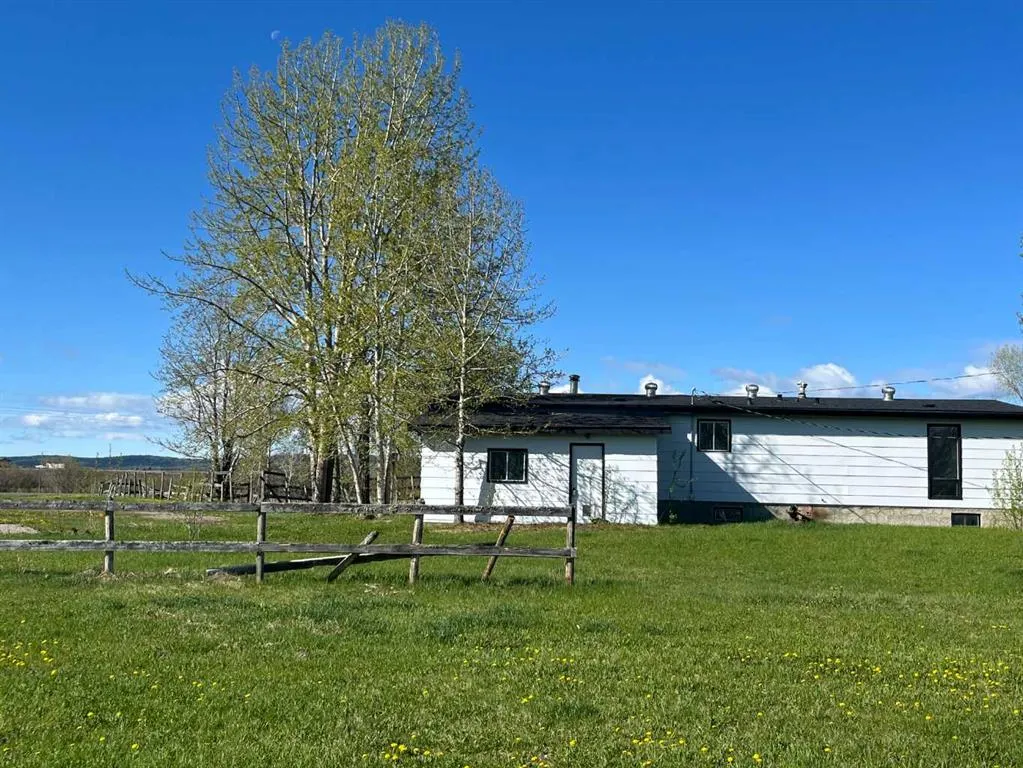 34186 Township Road 240
