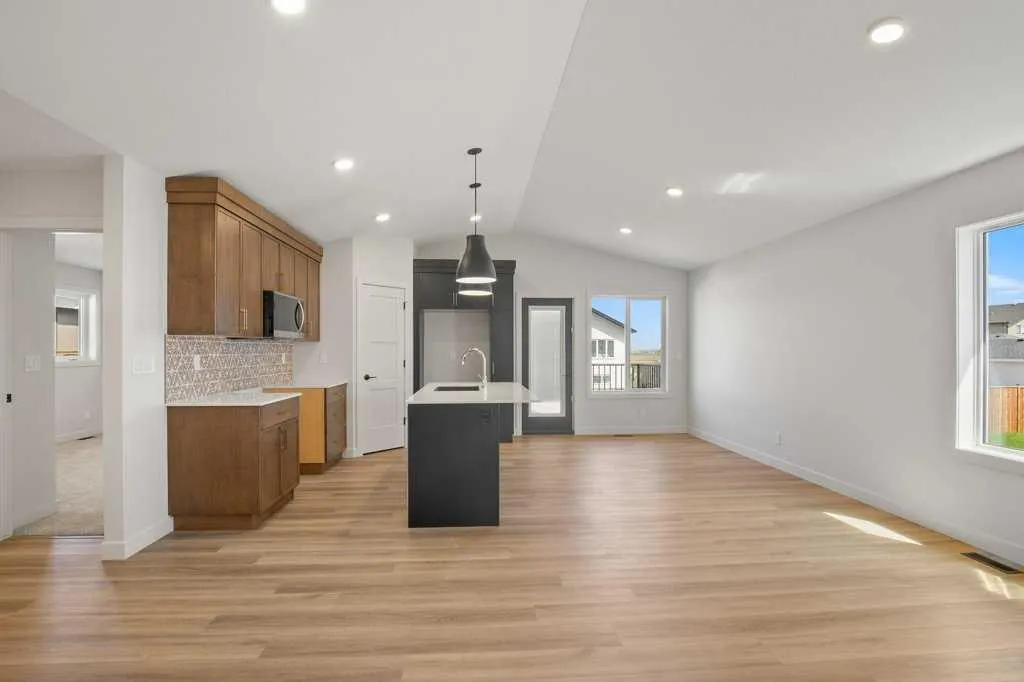 154 Norseman Close