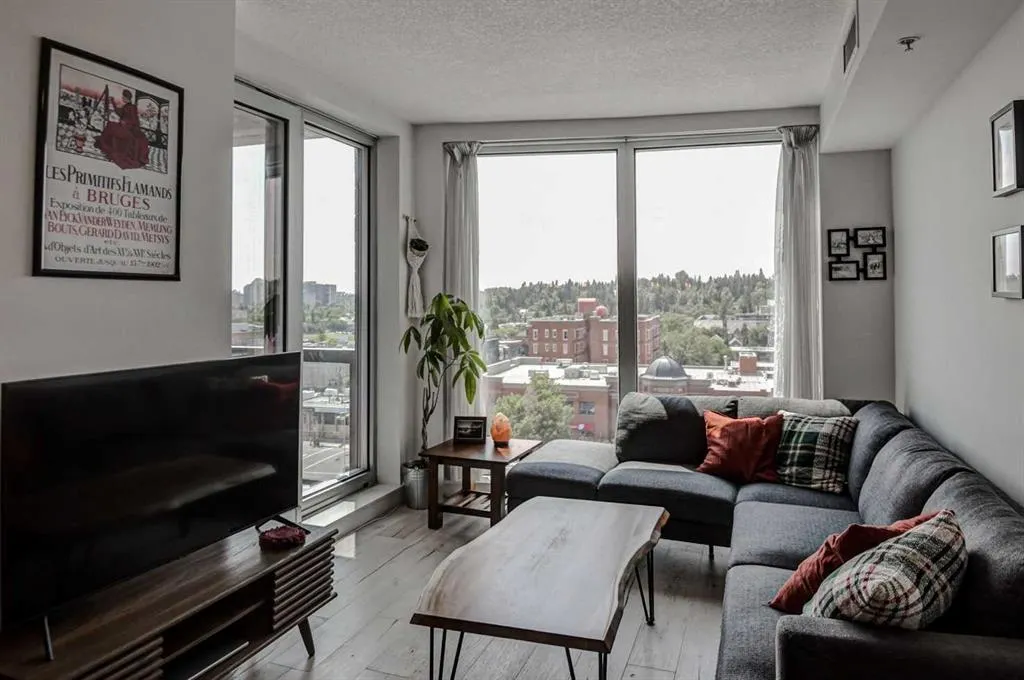 817 15 Avenue SW, #903
