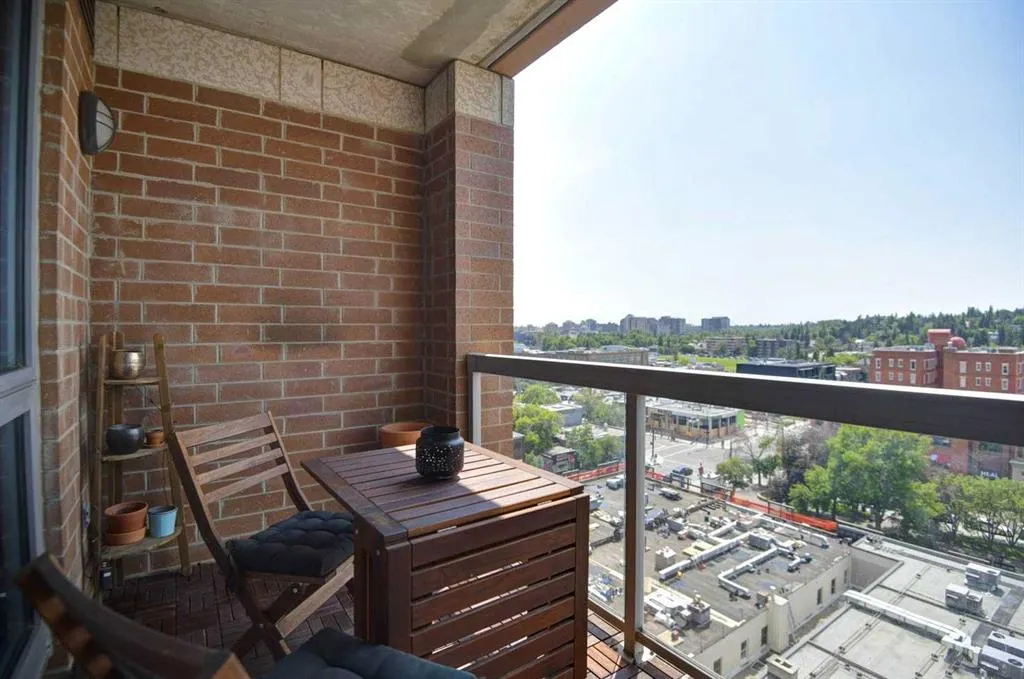 817 15 Avenue SW, #903