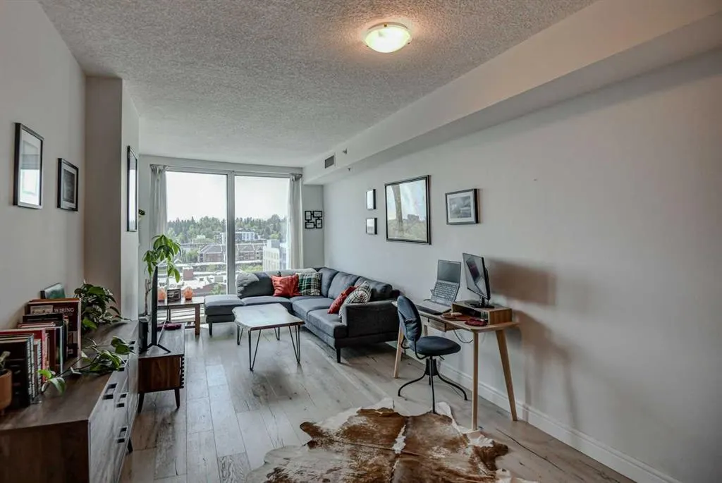 817 15 Avenue SW, #903
