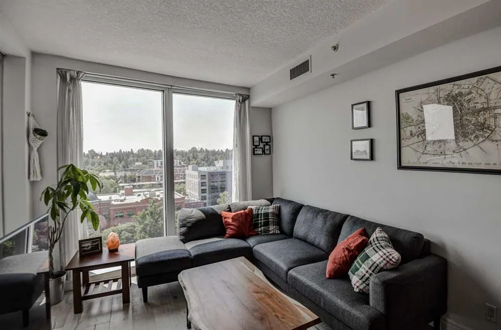 817 15 Avenue SW, #903