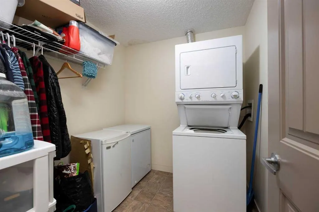 204 Sparrow Hawk Drive, #1415