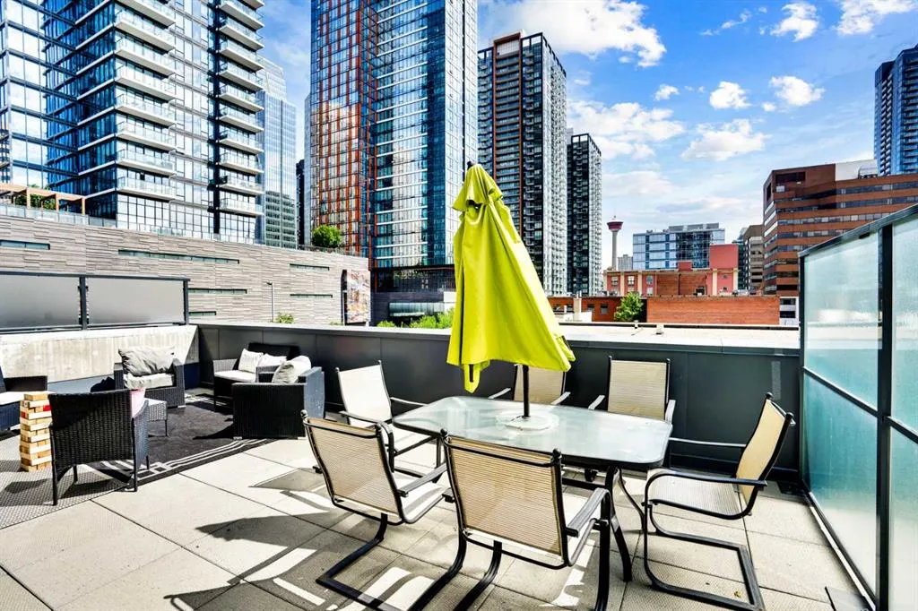 1010 6 Street SW, #206