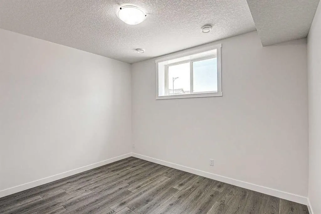 500 Creekrun Lane SW