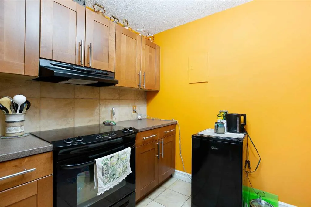 4944 Dalton Drive NW, #208