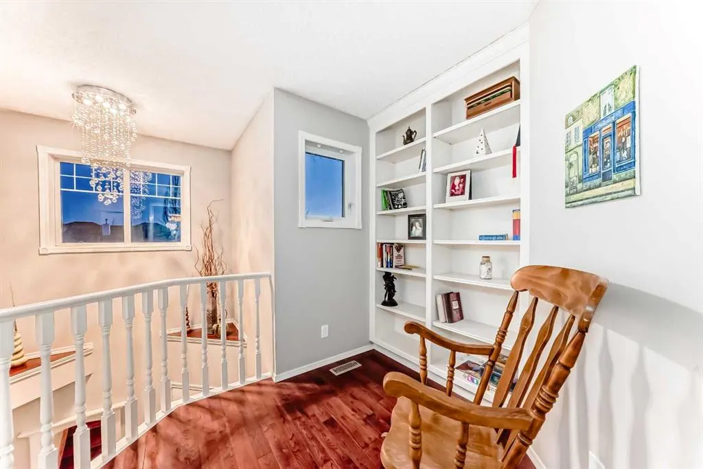 10 Westfall Crescent