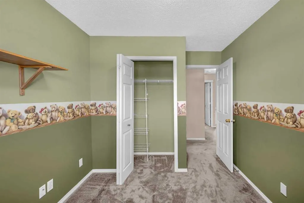 6 Saddlemont Way NE