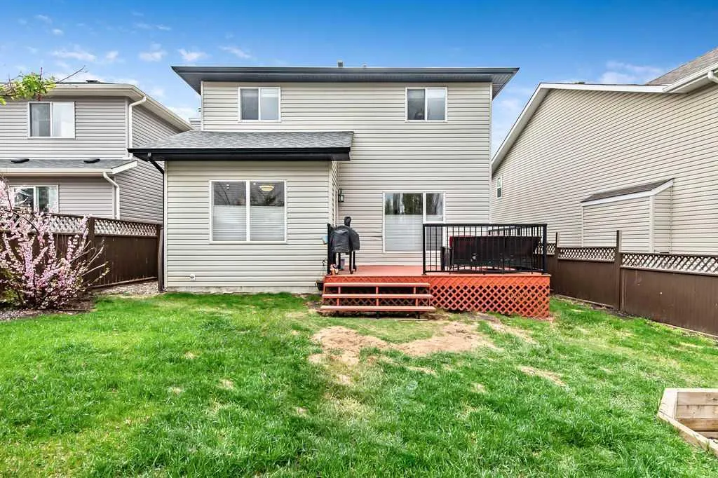 83 Crystalridge Close