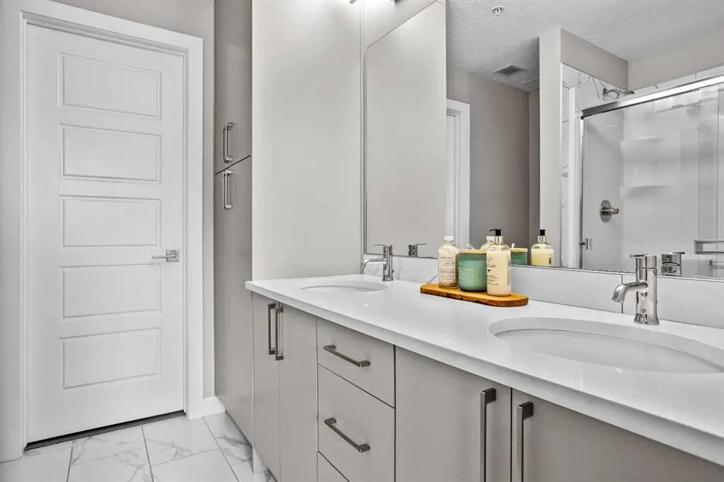 106 Stewart Creek Rise, #316