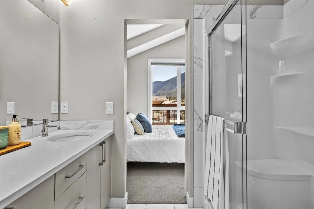 106 Stewart Creek Rise, #316