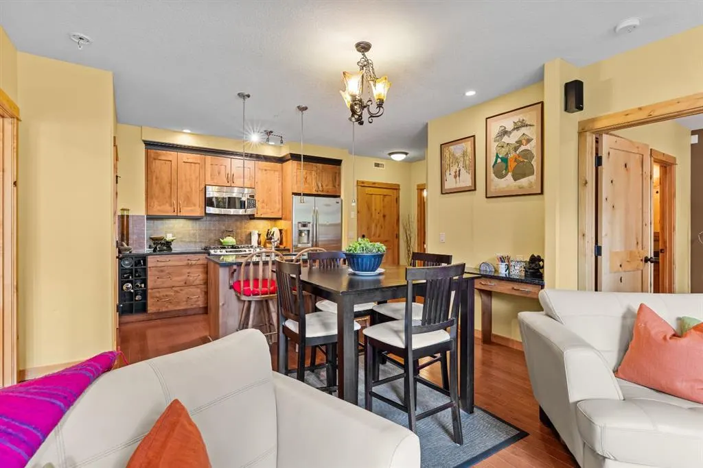 2100A Stewart Creek Drive, #101