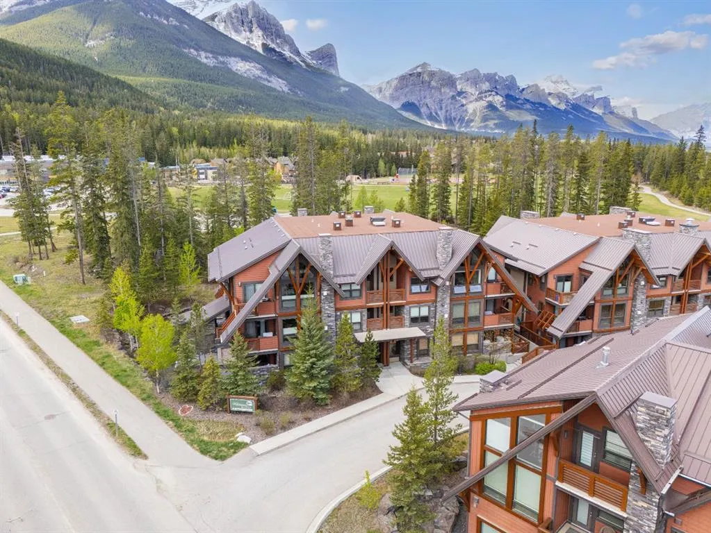 2100A Stewart Creek Drive, #101