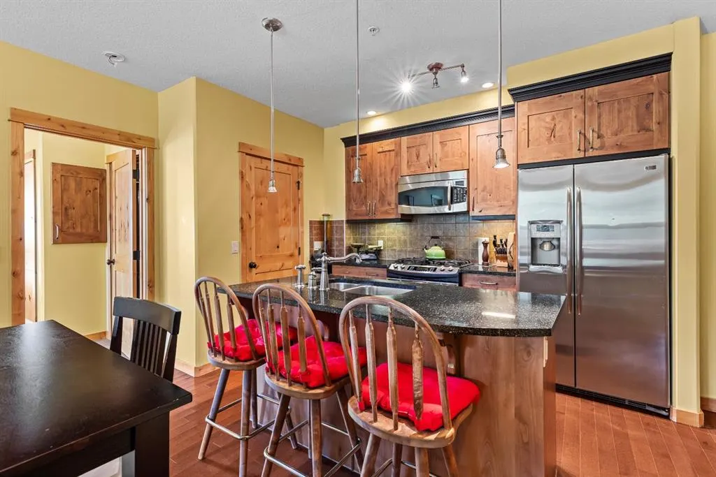 2100A Stewart Creek Drive, #101