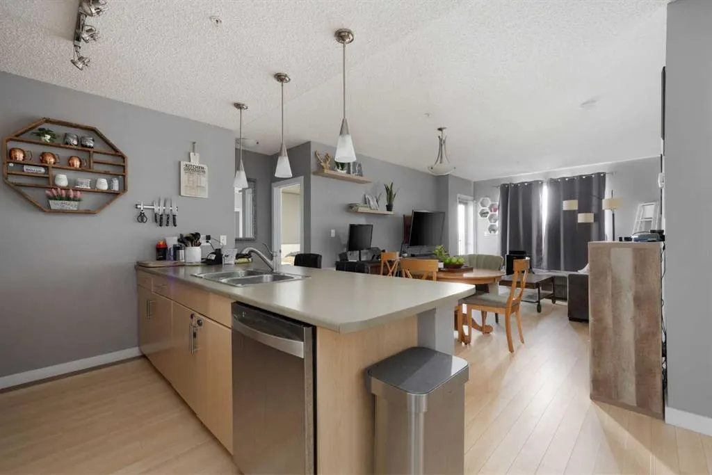 135C Sandpiper Road, #3607