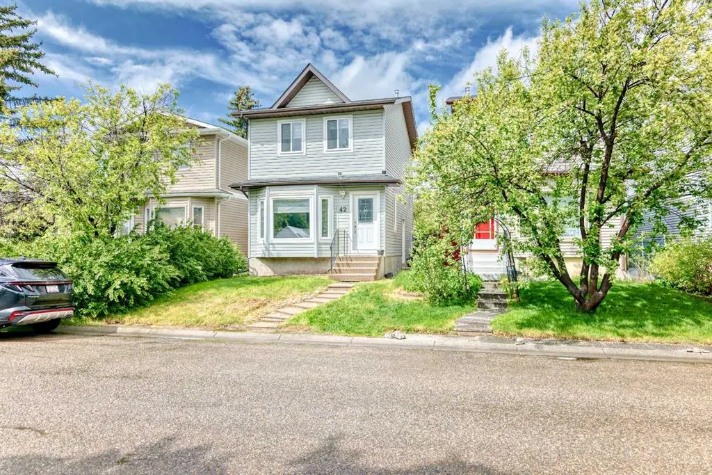 42 Taraglen Road NE