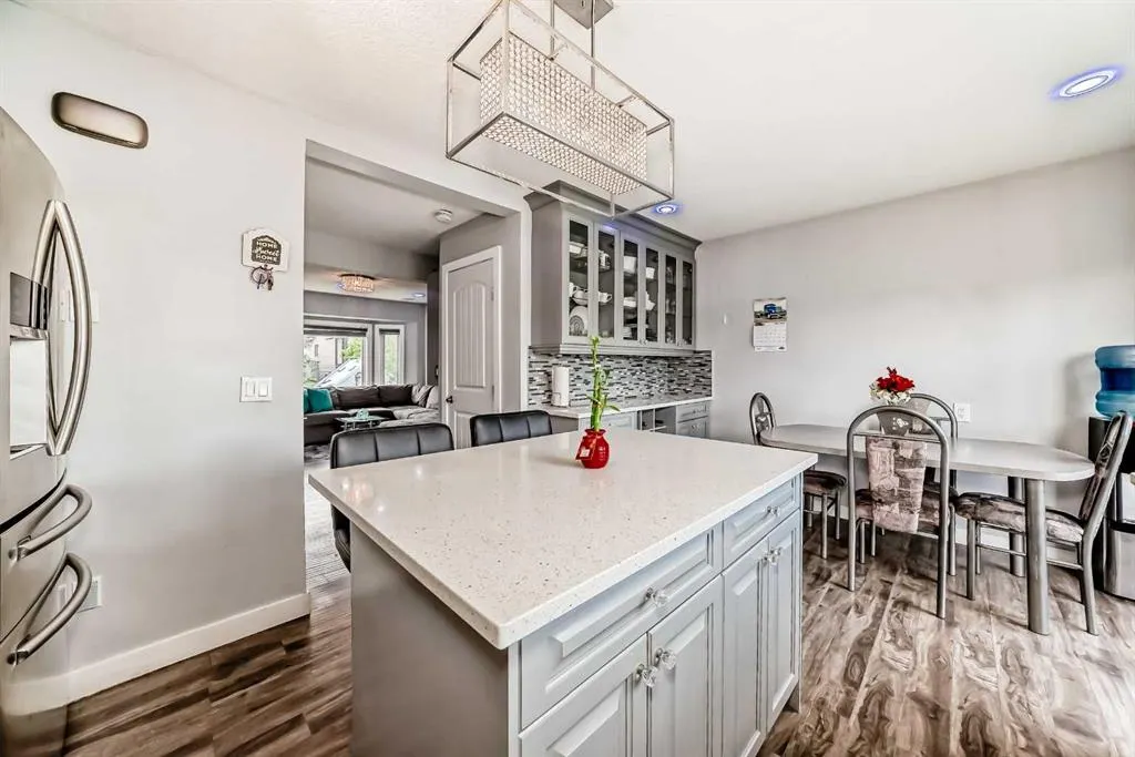 42 Taraglen Road NE