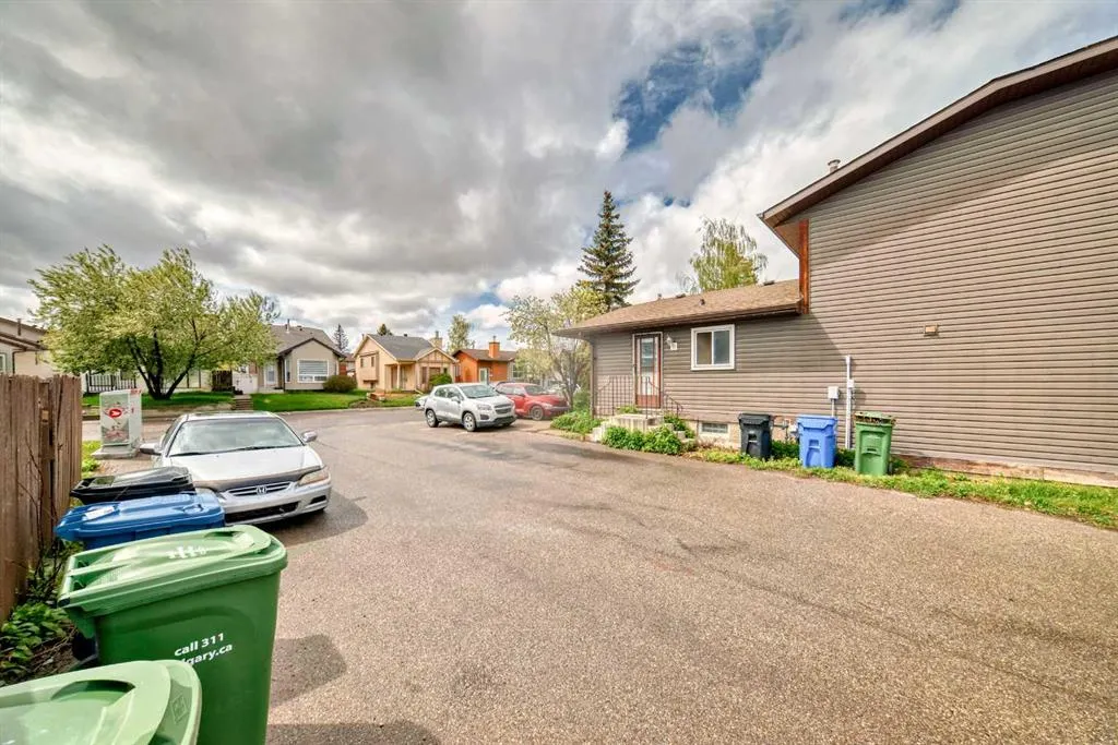 42 Taraglen Road NE