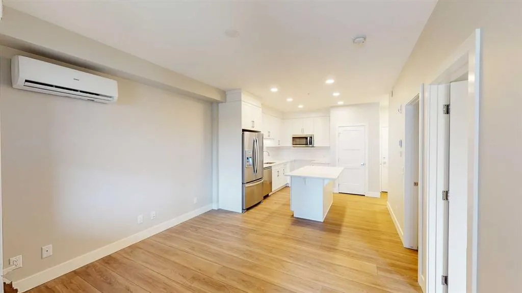 8355 19 Avenue SW, #120