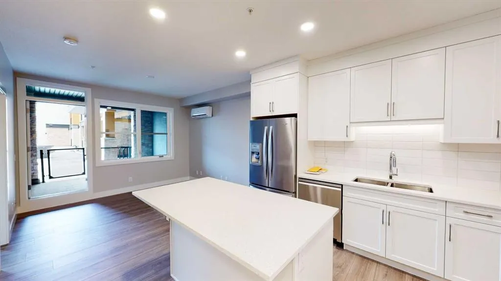 8355 19 Avenue SW, #120