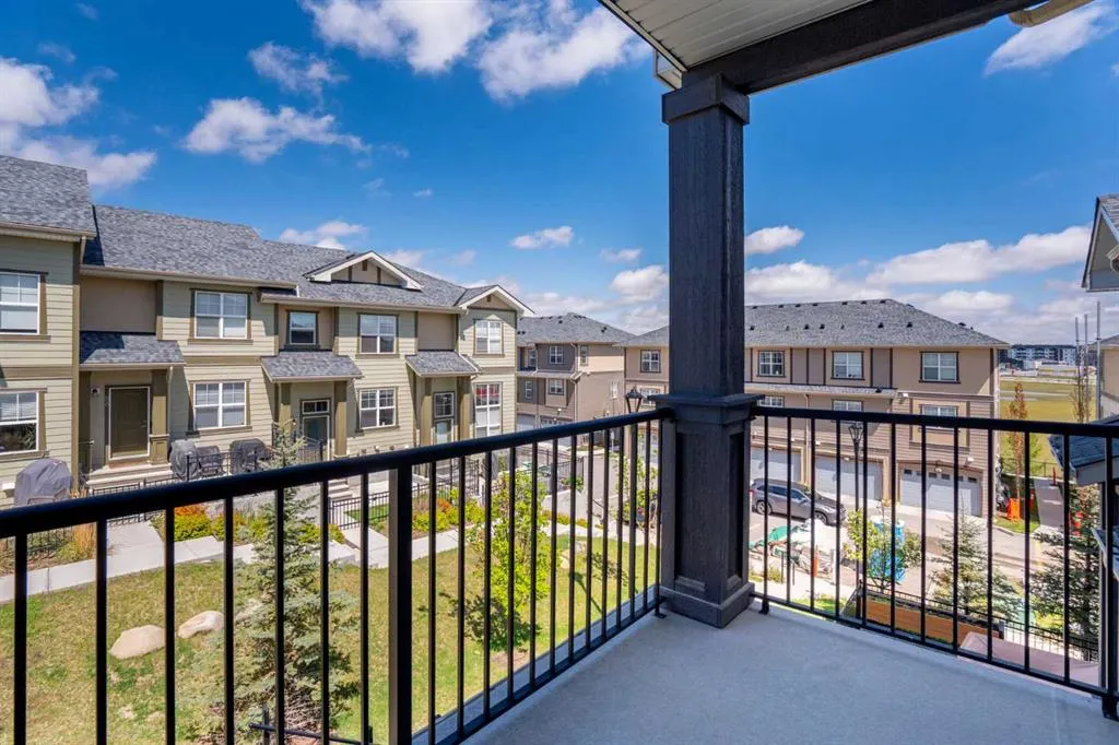124 Evanscrest Gardens NW