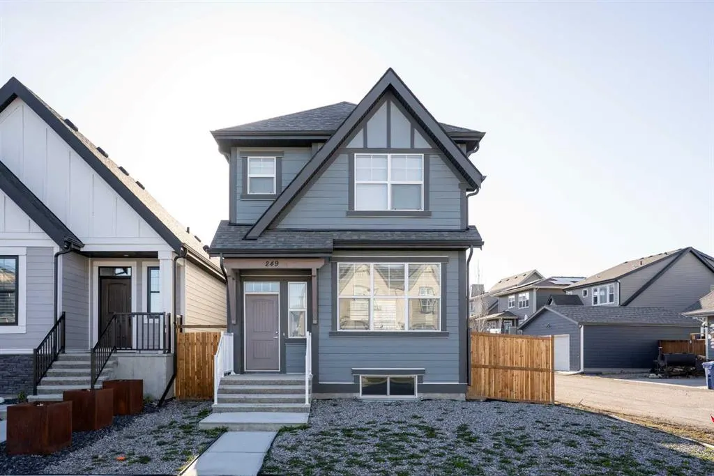 249 Masters Avenue SE
