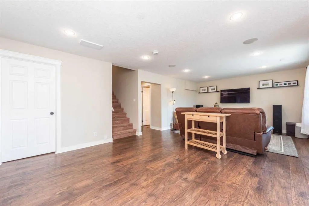 29 Brightonwoods Gardens SE