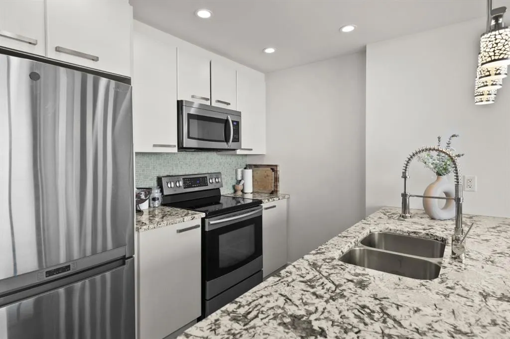 225 11 Avenue SE, #2908