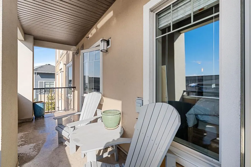 10 Mahogany Mews SE, #213