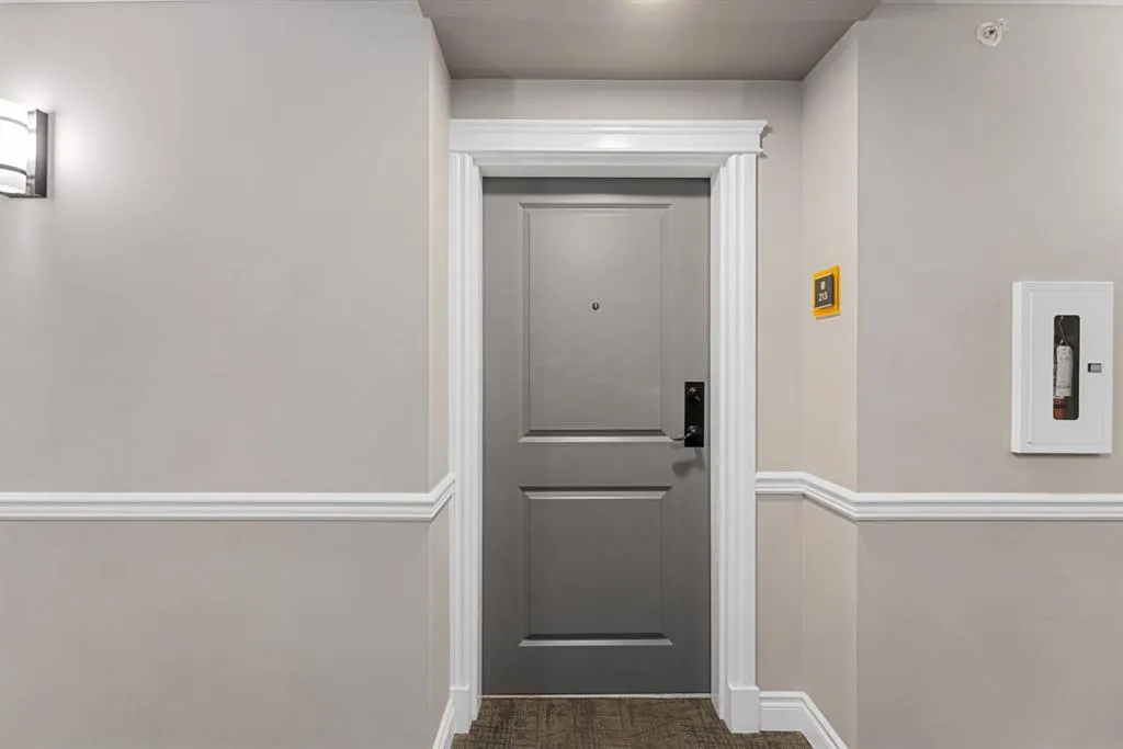 10 Mahogany Mews SE, #213