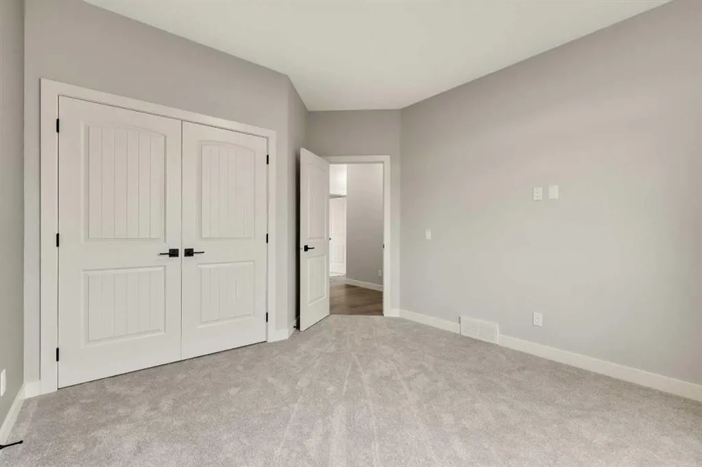 349062 Tamarack Drive E