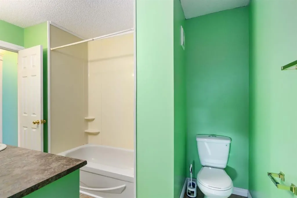 131 Grayling Crescent