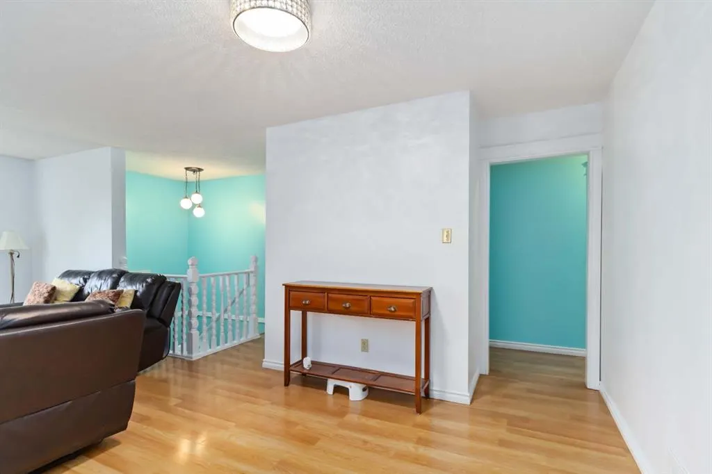 131 Grayling Crescent