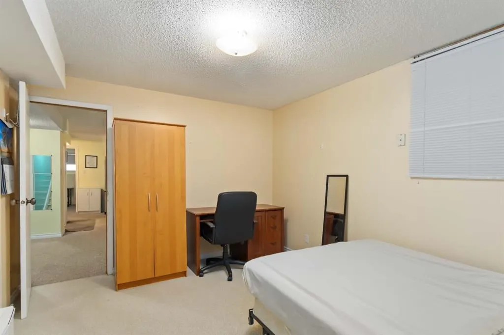 131 Grayling Crescent
