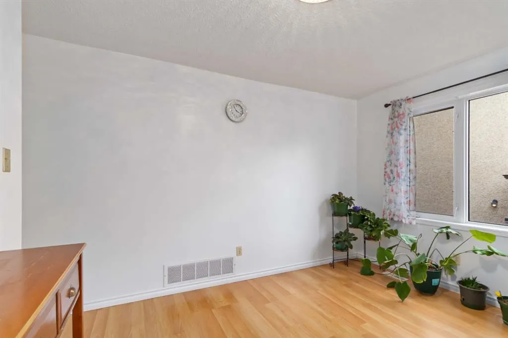 131 Grayling Crescent