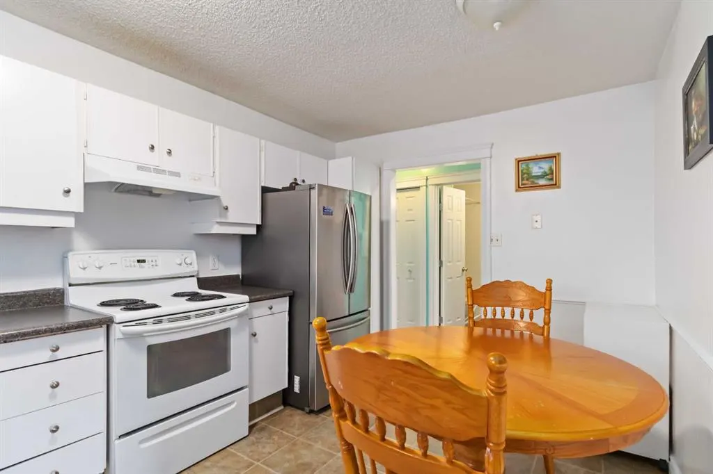 131 Grayling Crescent