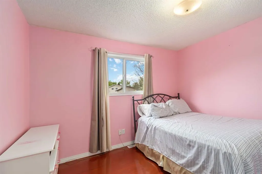 131 Grayling Crescent